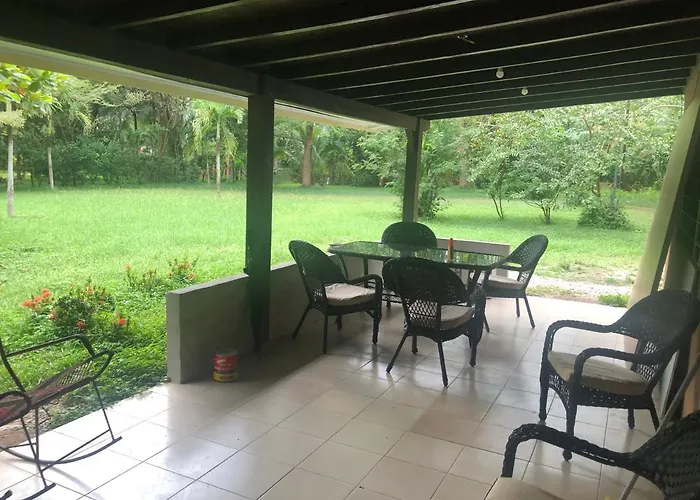 Gasthof Private Jungle Home *